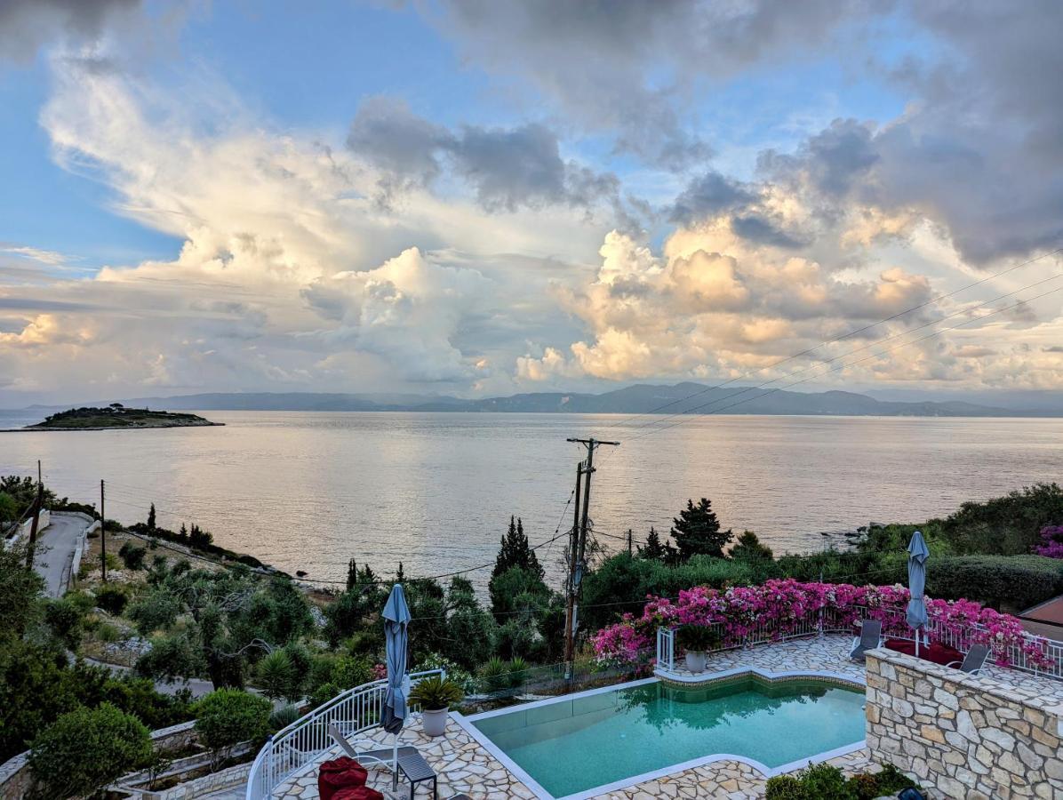 Villa Avgerini Paxos Гайос Экстерьер фото