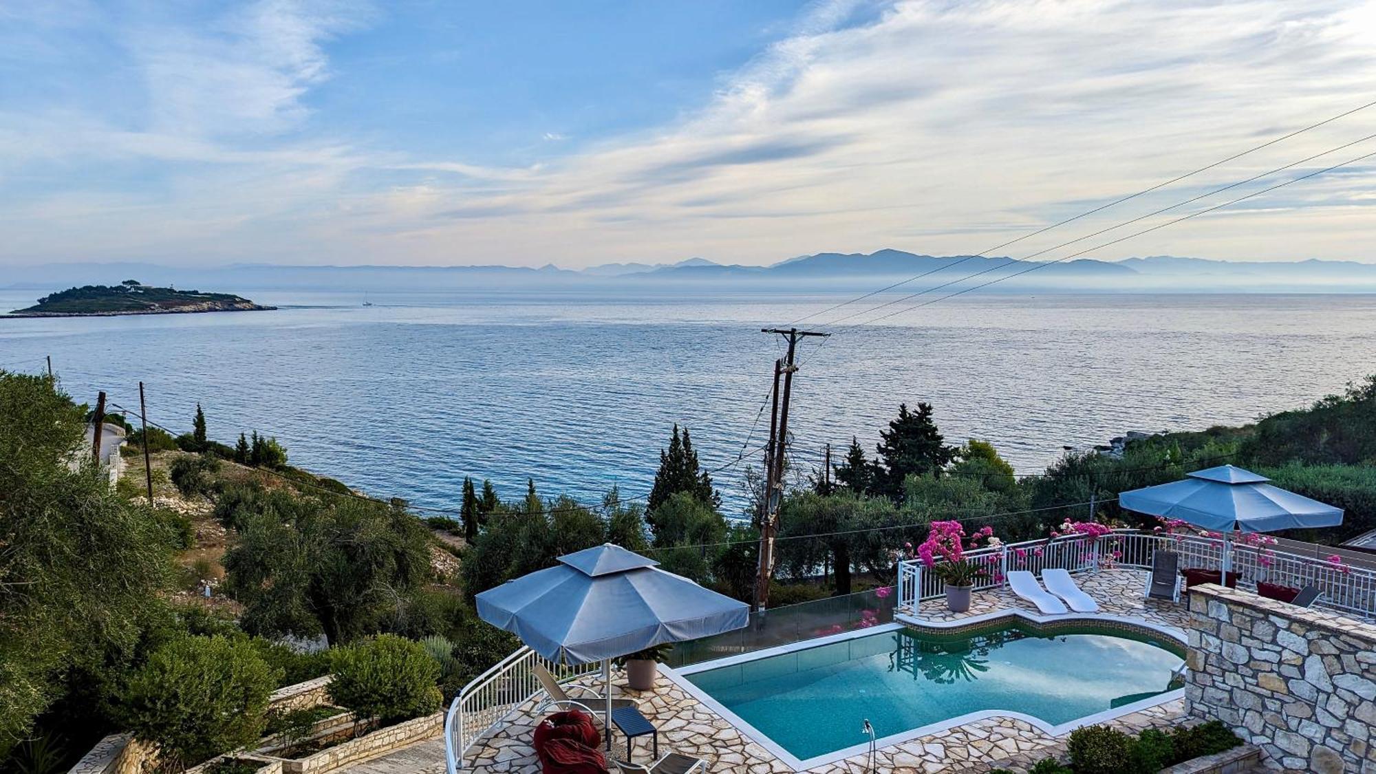 Villa Avgerini Paxos Гайос Экстерьер фото