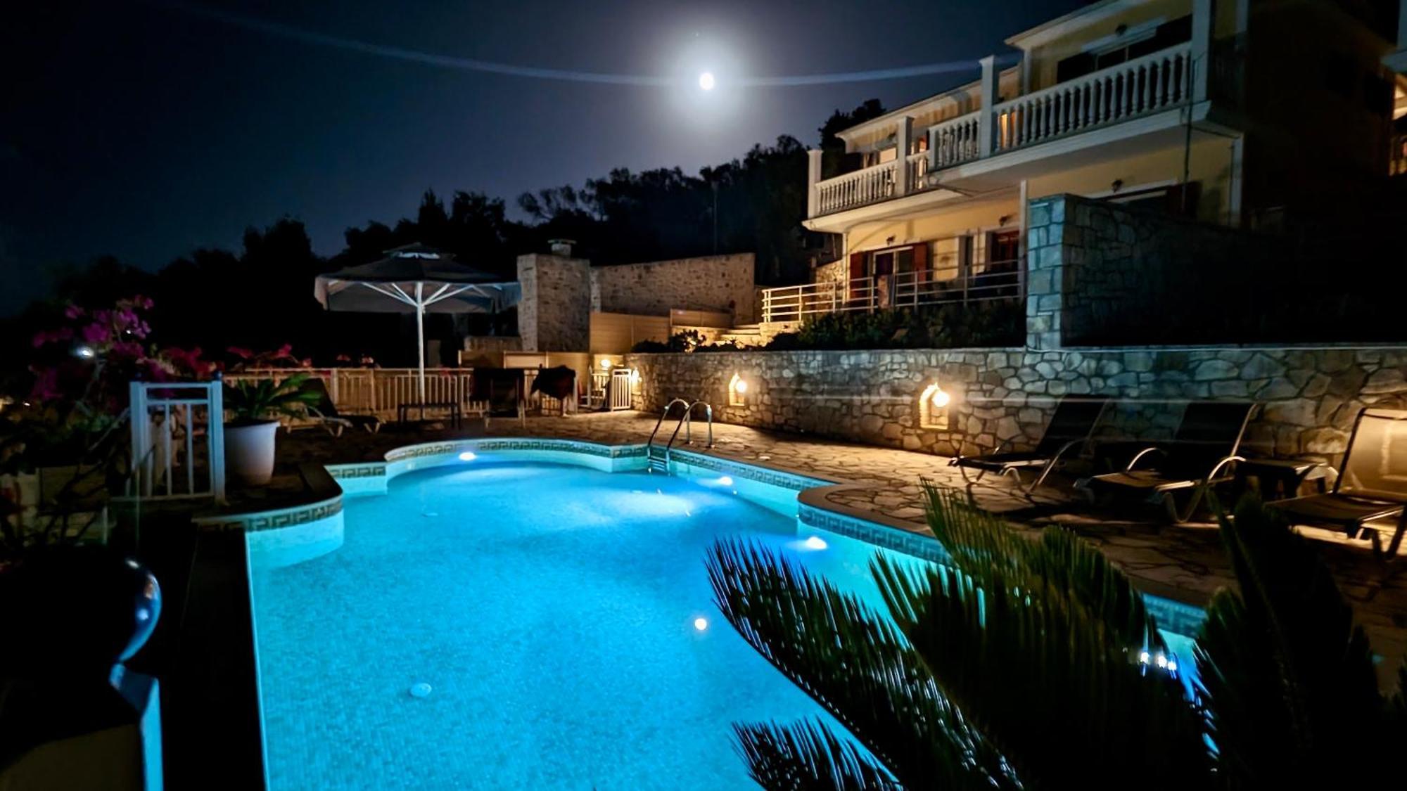 Villa Avgerini Paxos Гайос Экстерьер фото